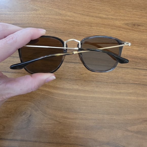 Ray Bans - Picture 2 of 3